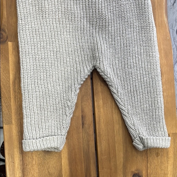 Rabbit 💜Bear Organic Cozy Gray Knit Overalls with Ribbed Texture - Picture 10 of 10